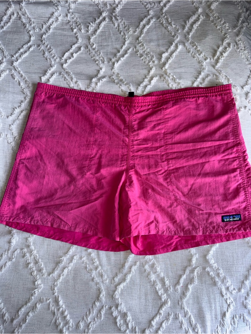 Patagonia Baggies Shorts – XL – Bright Pink